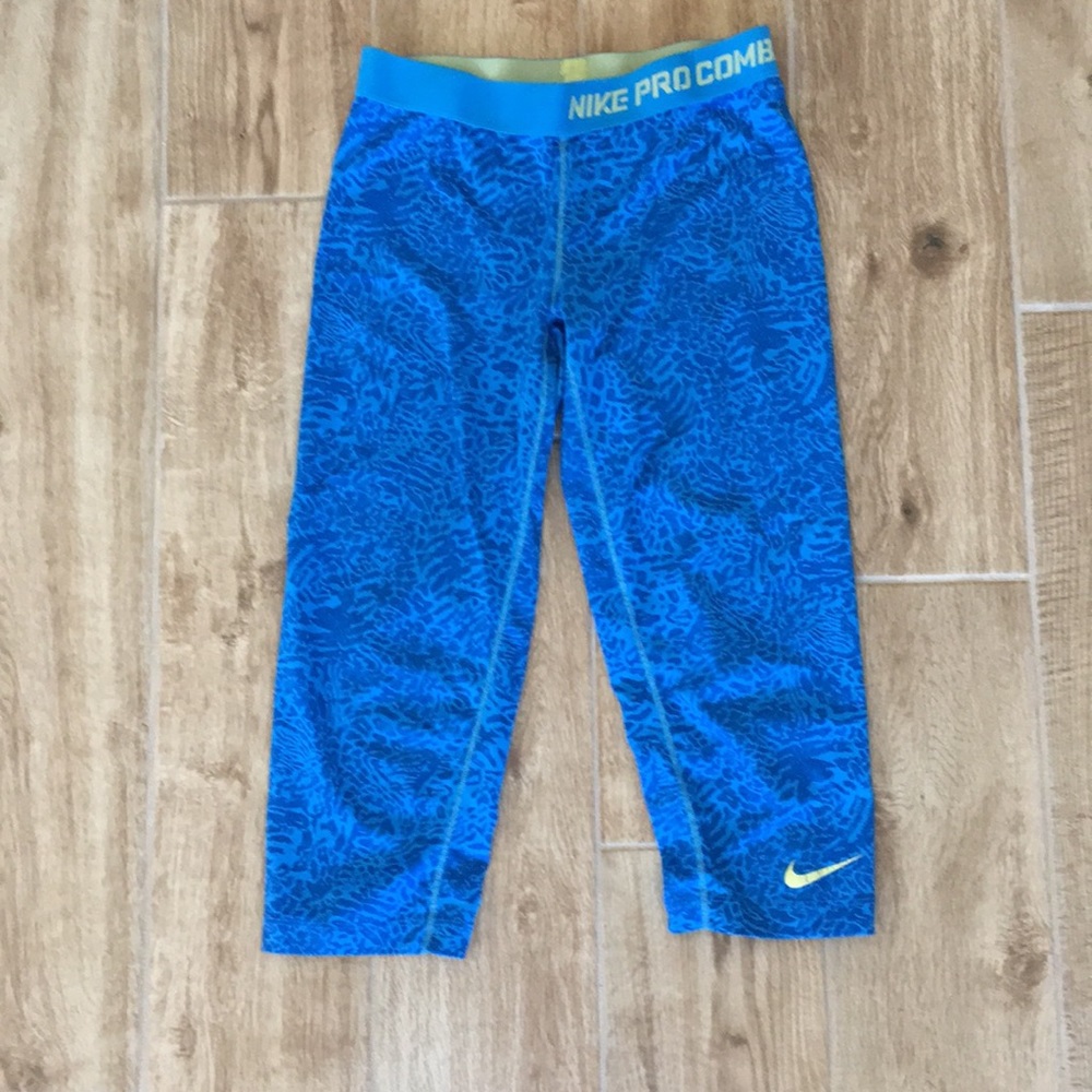 Nike mid leg compression pants
